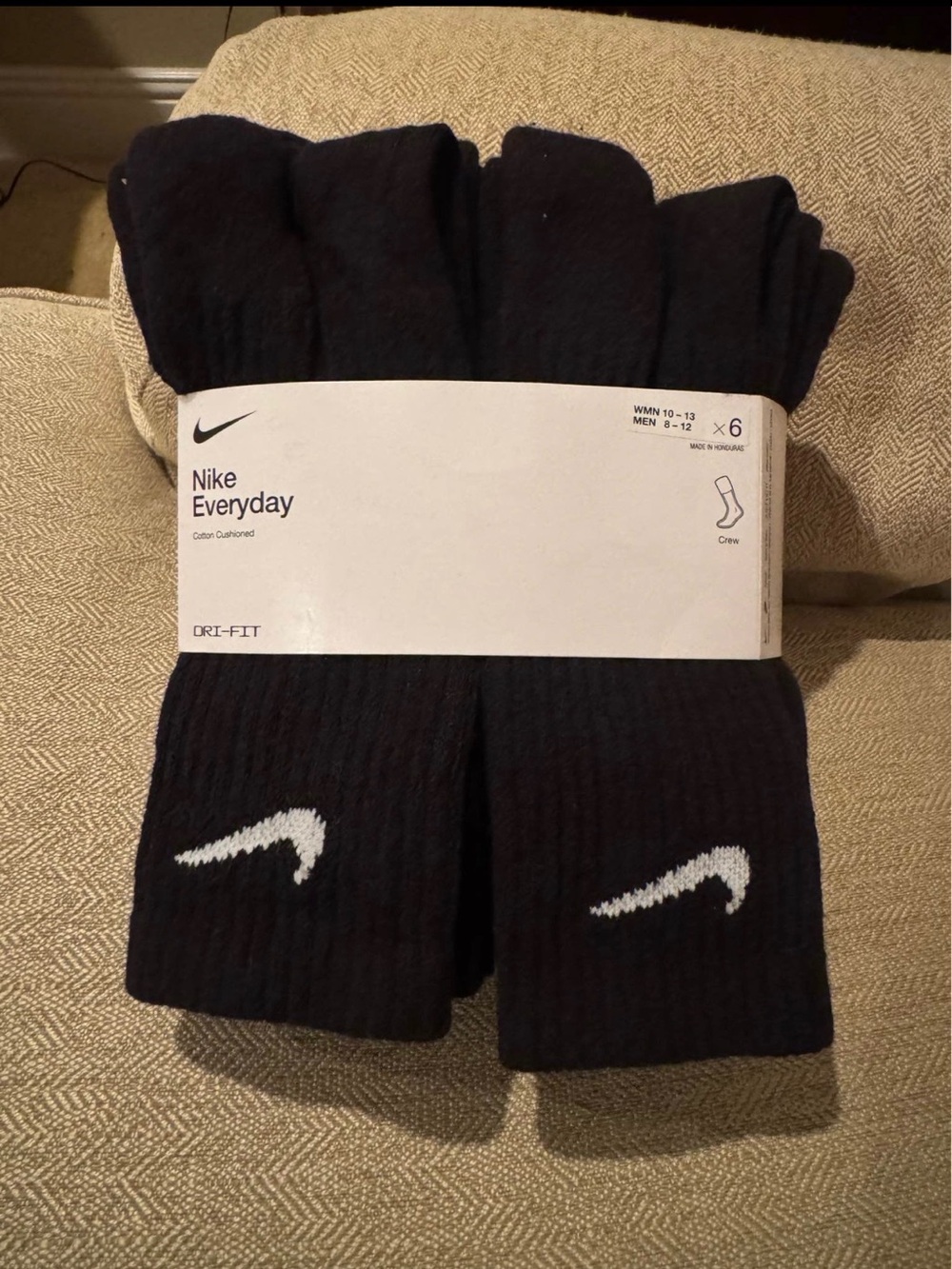 Brand new NIKE black - Womens 10-13 , mens 10-12 crew socks